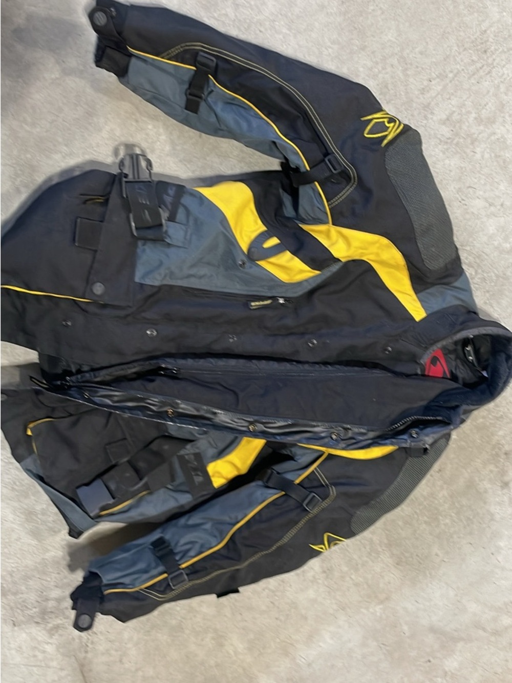 Spyke  Men's size large motorcycle jacket